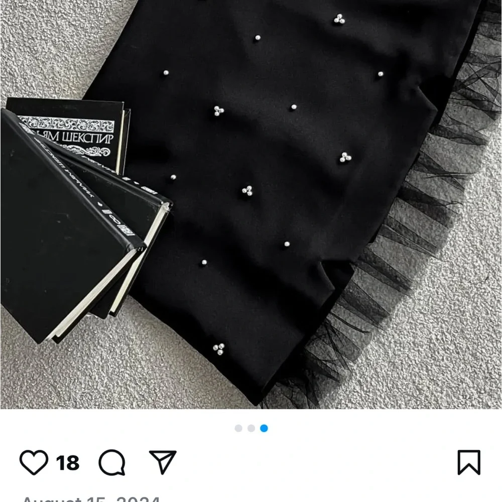 Pearl embellished black mini skirt with ruffle hem mesh detail - Picture 3 of 6